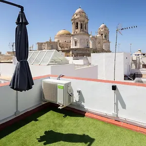https://la-terraza-del-populo-little-apartments.hotelsincadiz.net